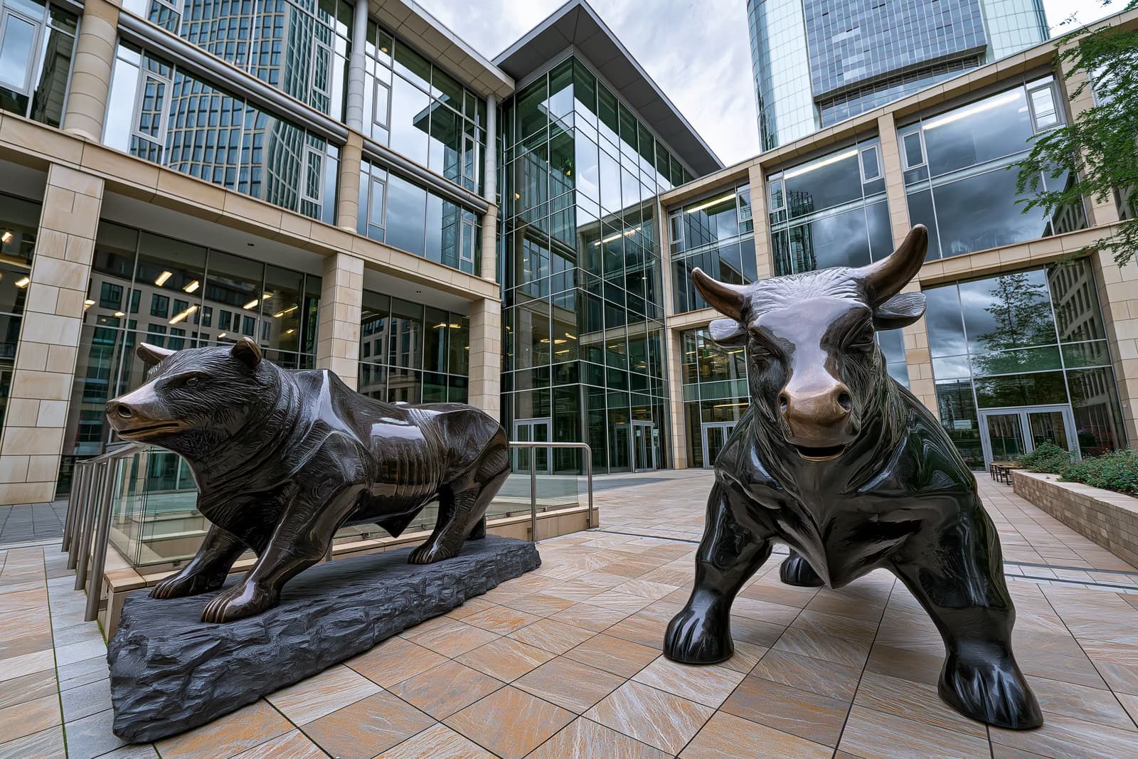 Frankfurt borsasında bir işlem ekranında DAX endeks eğrisi, endeksin 25,000 puanın altında olduğunu gösteriyor.